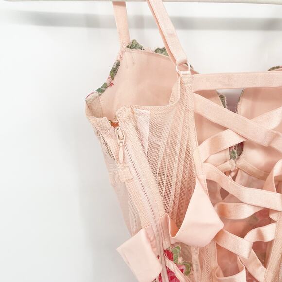 Victorias Secret VS Womens Floral Embroidered Mesh Lace Corset Top Size 36B Pink - Picture 5 of 9